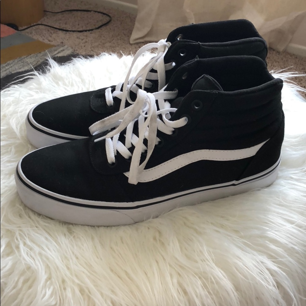 Vans Women’s Shoes